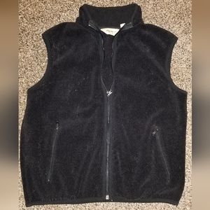Eddie Bauer black zip up vest, size M.